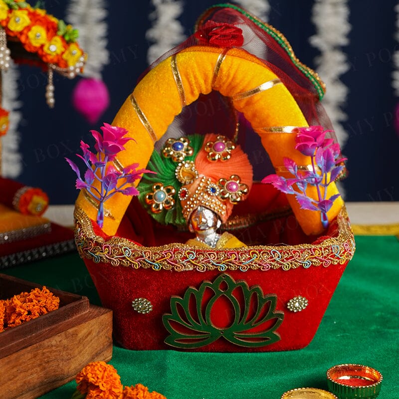 Laddu Gopal Ji Travel Basket