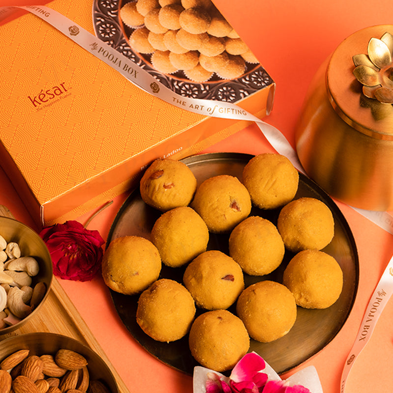 Besan Ladoo Sweet Box 400gms