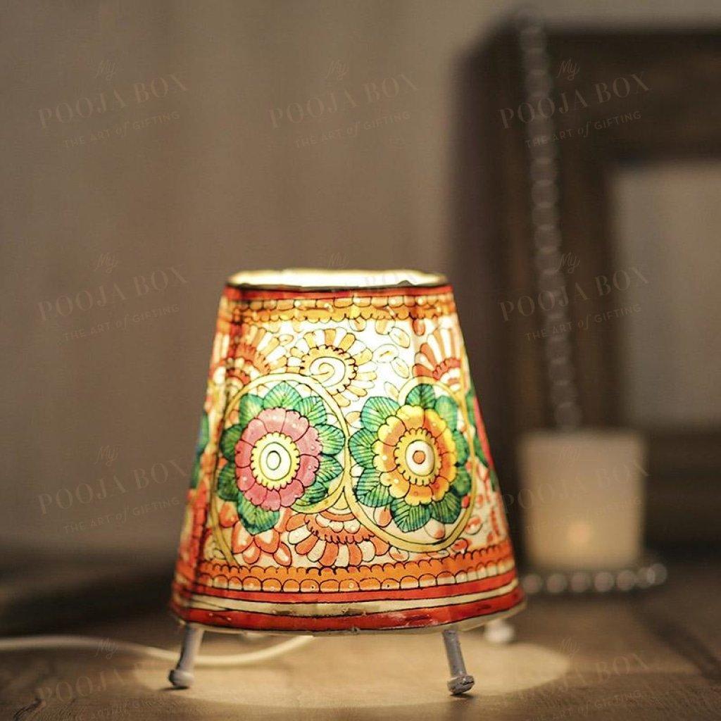 Spectacular Floral Table Lamp